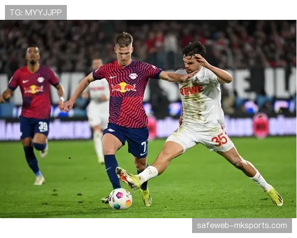 莱比锡门将古拉西膝关节受伤 防线面临考验